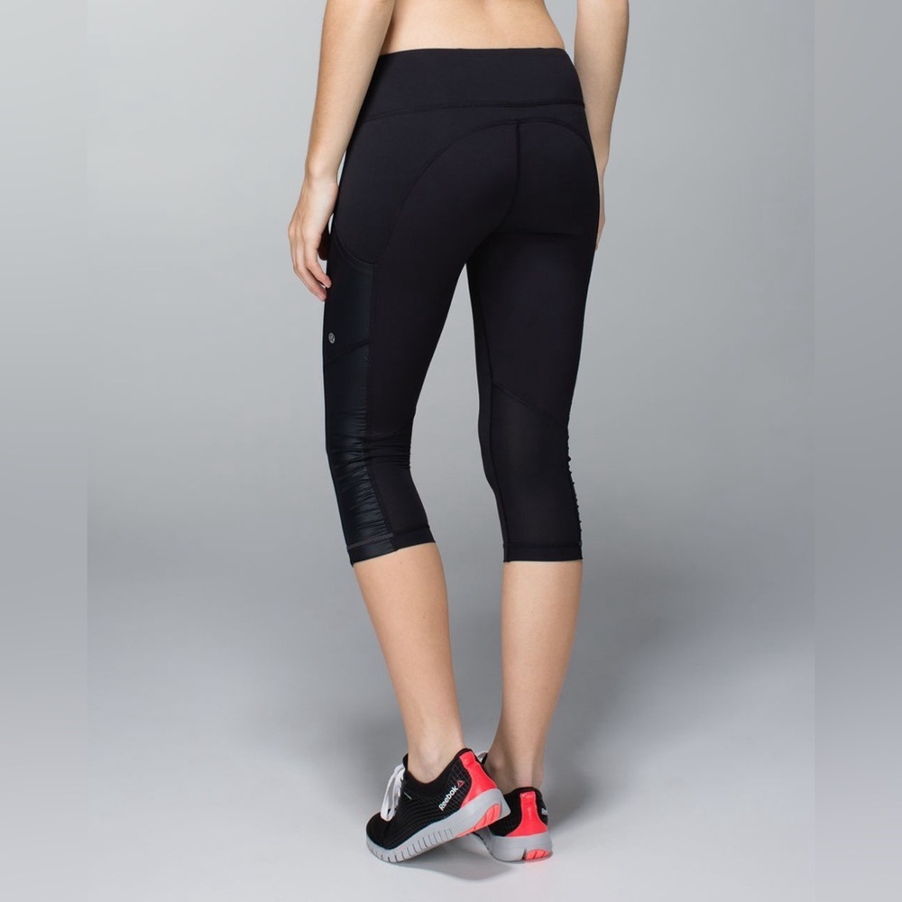 Lululemon Cut The Crop Leggings Black